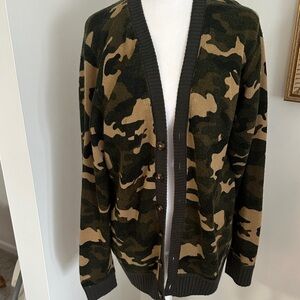 Men’s Unionbay Camouflage Cardigan Sweater size M